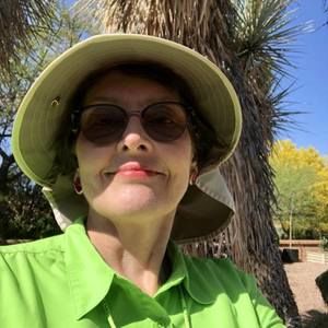 Meet your Posher, Lisa